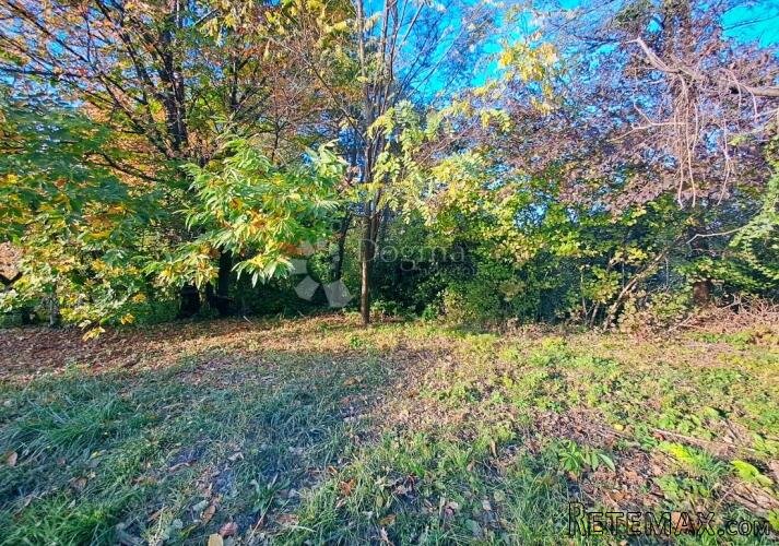 ZAGREB - PERJAVICA - građevinsko zemljište 640 m2
