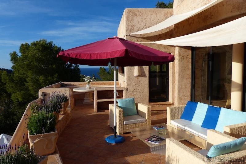 4 bedroom House For Sale: Sant Joan De.. - 2