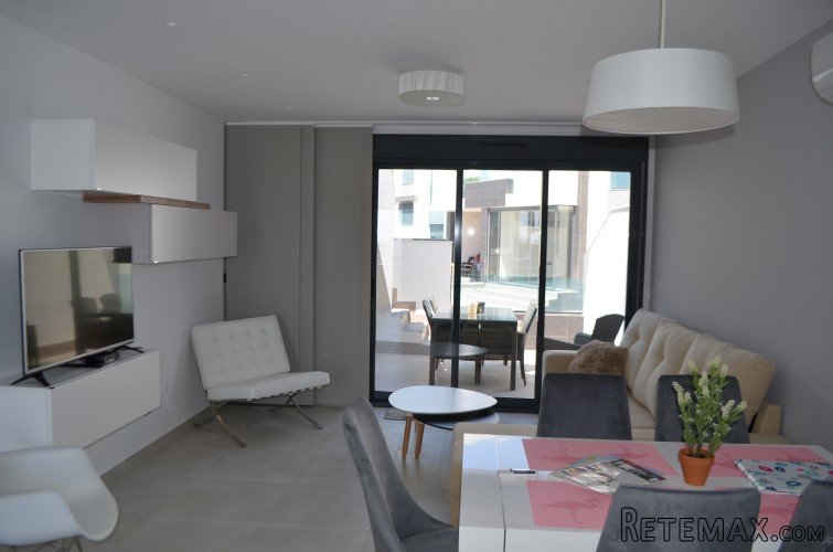 Are you a true lover of the sun? Then this beautiful modern.. - 3