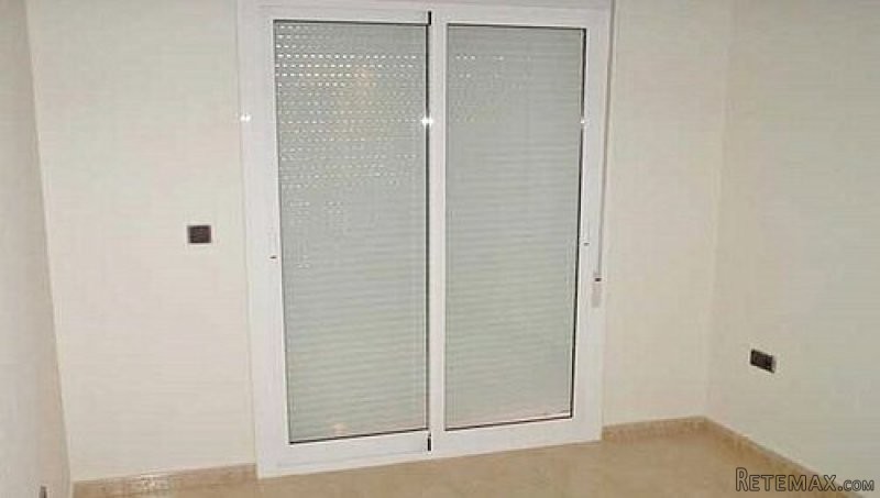 A 3 BEDROOM APARTMENT IN JACARILLA - 2