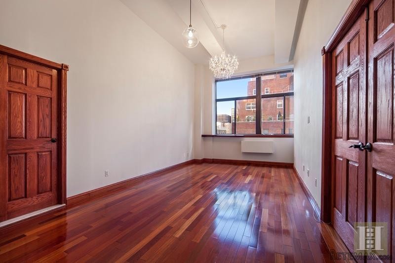 1 bedroom Apartment For Sale: 310 EAST.. - 2