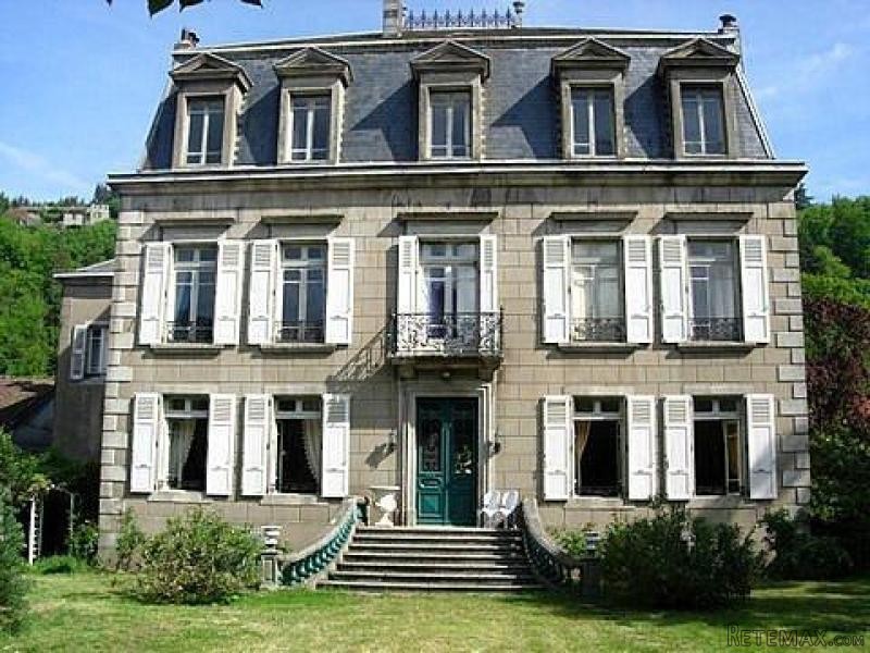 10 bedroom house for sale