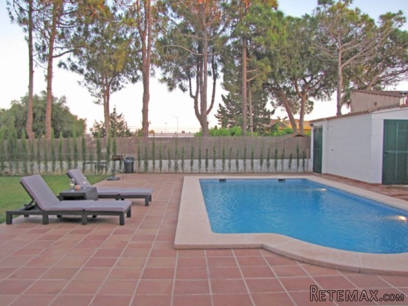 Modern Refurbished Villa With Lots Of.. - 2