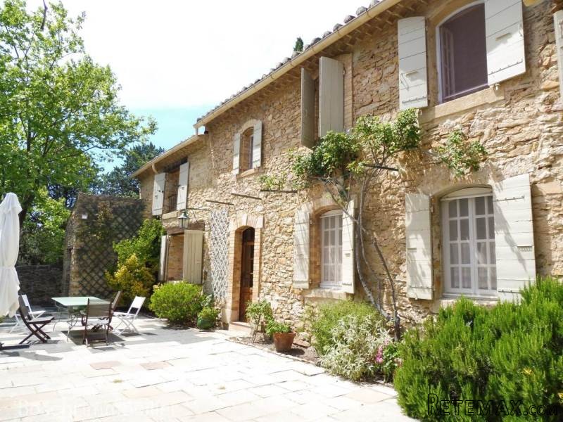 Stone Maison De Maitre With Garden..