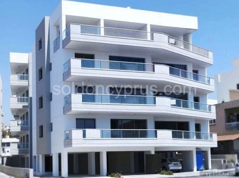 2 Bedrooms - Apartment - Larnaca - For..