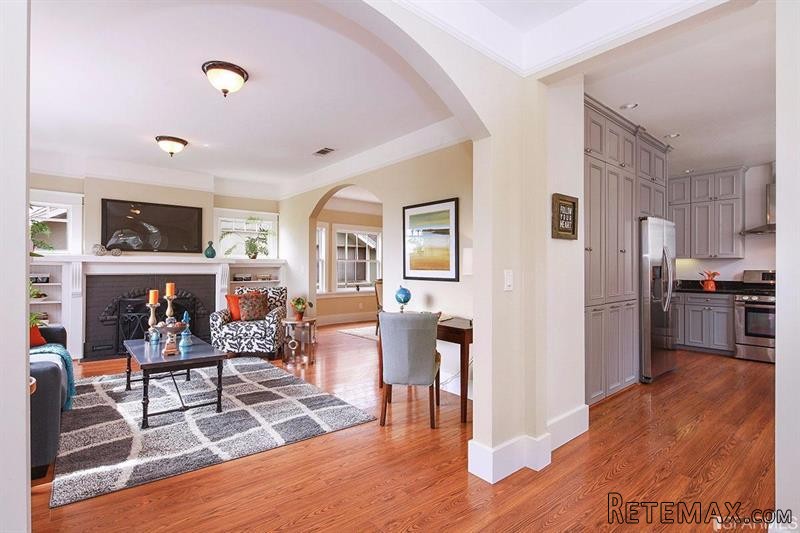 6 bedroom House For Sale: 137 Eastwood.. - 2