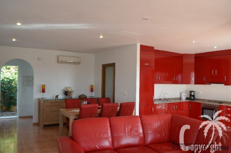 This beautiful luxury villa is beautifully and attractively.. - 4