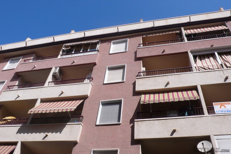 2 bedroom, 1 bathroom Apartment, Urban..