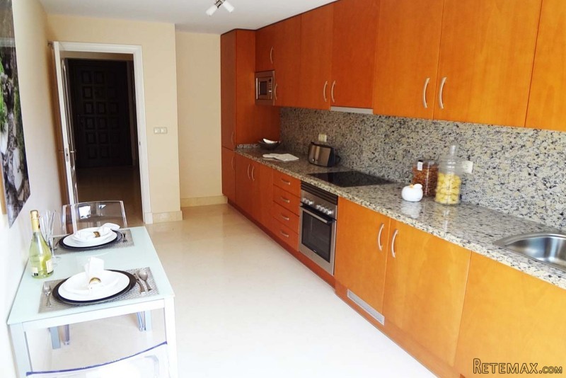 Front Line Golf Sunny Private Apartment - 2