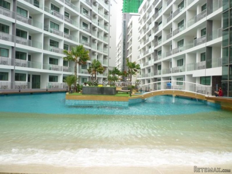 1 Bedroom Condo for sale in Jomtien -..