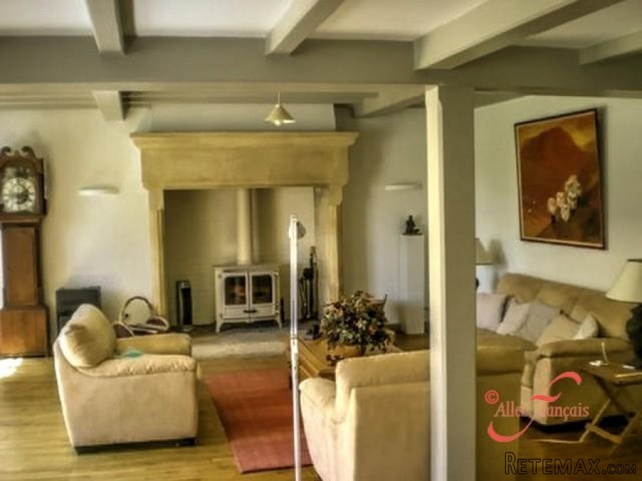Nr Branceilles (19) - A quality character house (renovated to a.. - 5
