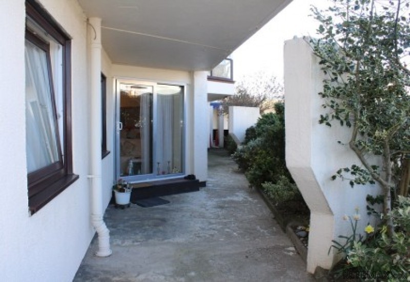 5 Kings Court, Ramsey - 2