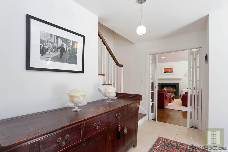 4 bedroom House For Sale: 111 OVERLOOK.. - 2