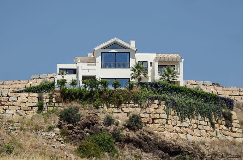 5 Bedrooms - Villas - Malaga - For Sale