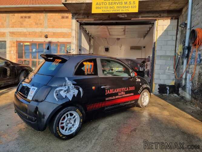 Polovni i novi delovi auto servis - 2