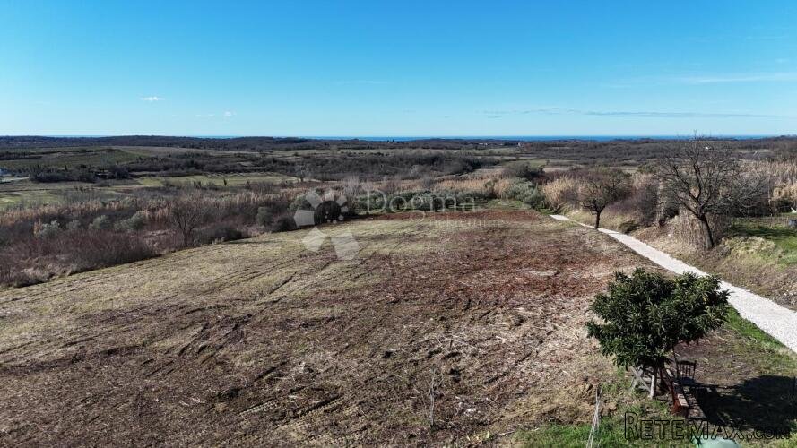 Atraktivno zemljište za vilu s pogledom na more i vinograde - 3