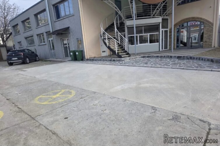 Komercijalni prostor za izdavanje 360m2 i 160m2 - 7