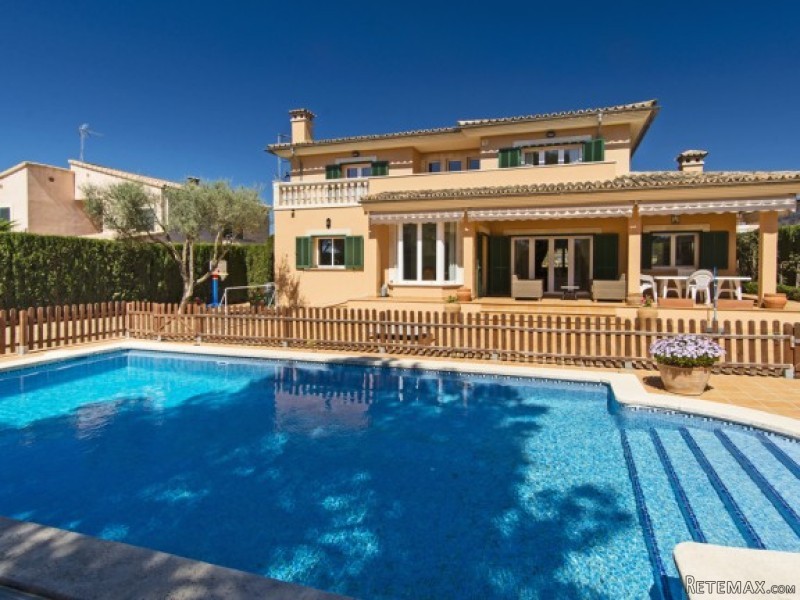 Quality Villa In Tranquil Area Close To..