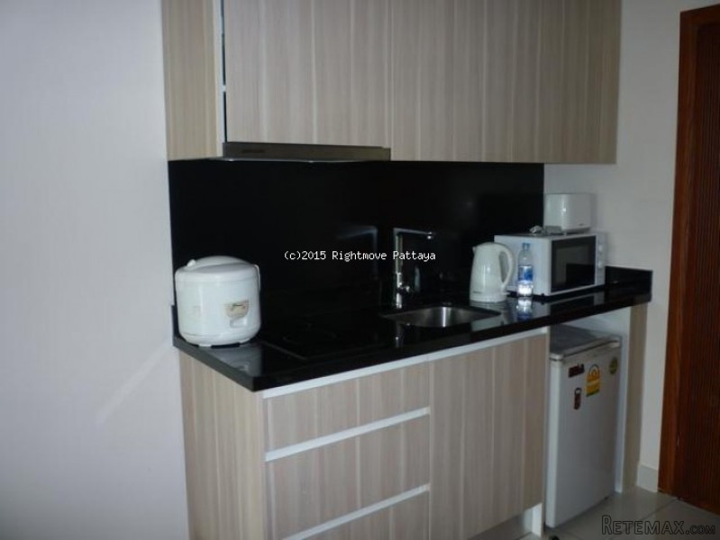 1 Bedroom Condo for sale in Jomtien -.. - 2