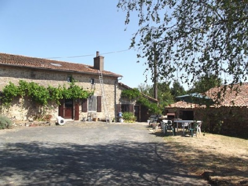 Large 7 Bedroom Country House
