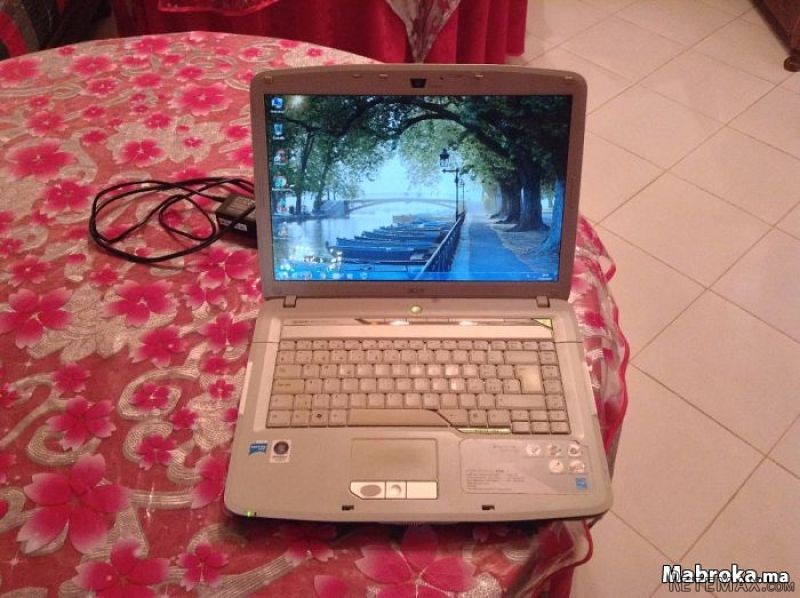 Acer Aspire core 2 duo 2GB Ram 160GB