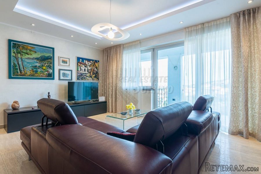 Apartman s prekrasnim pogledom na more! Vrbnik - 4
