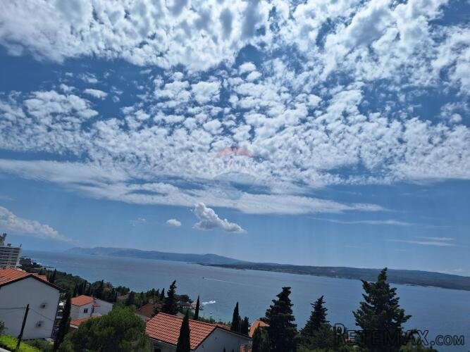 Crikvenica, Dramalj- 2S + DB u potkrovlju za izuzetnim pogle