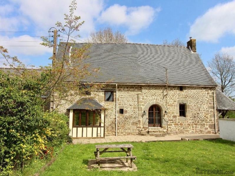 5 Bedroom Cottage For Sale