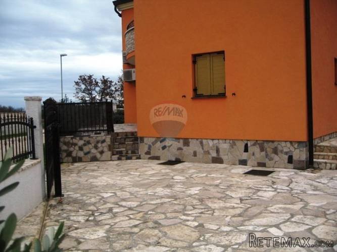 Kuća s bazenom-pogledom na more - 3