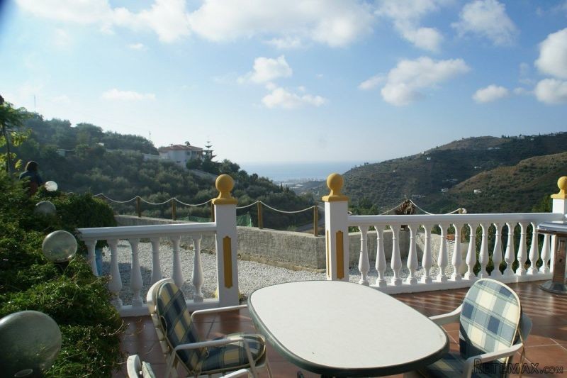 Country Houses for Sale in Torrox.. - 2