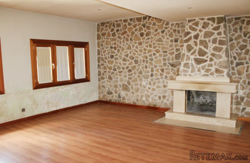 4 Bedroom House in Valdemorillo, Madrid - 2