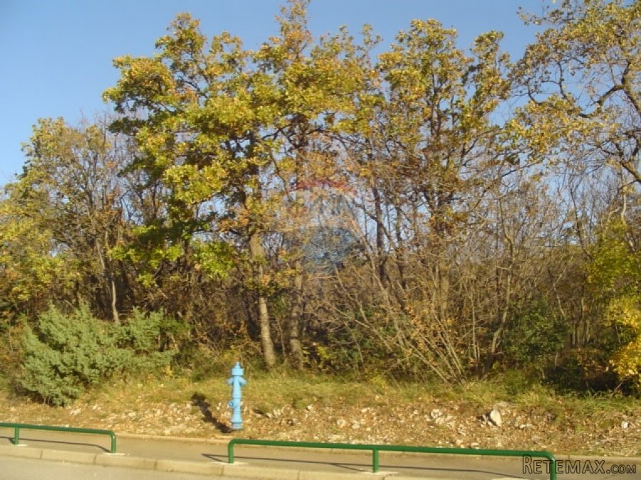 Zemljište 1676m2 u SRZ Kostrena - 2