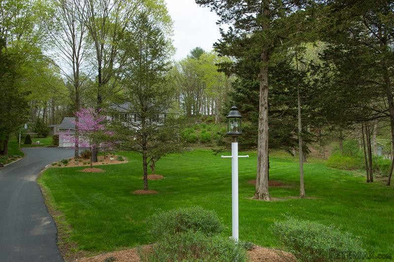 4 bedroom House For Sale: 280 Lake.. - 2