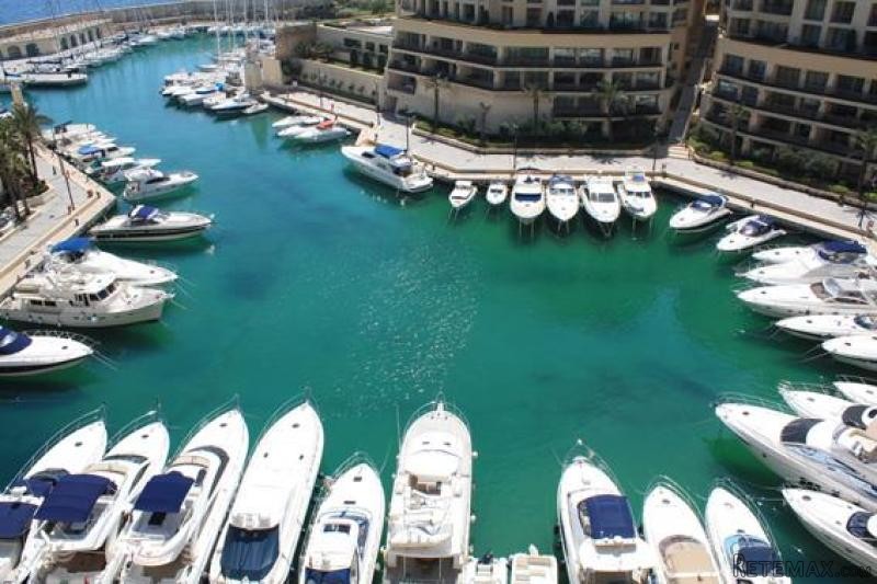 1 bedroom Flat For Sale: St Julian's - 2