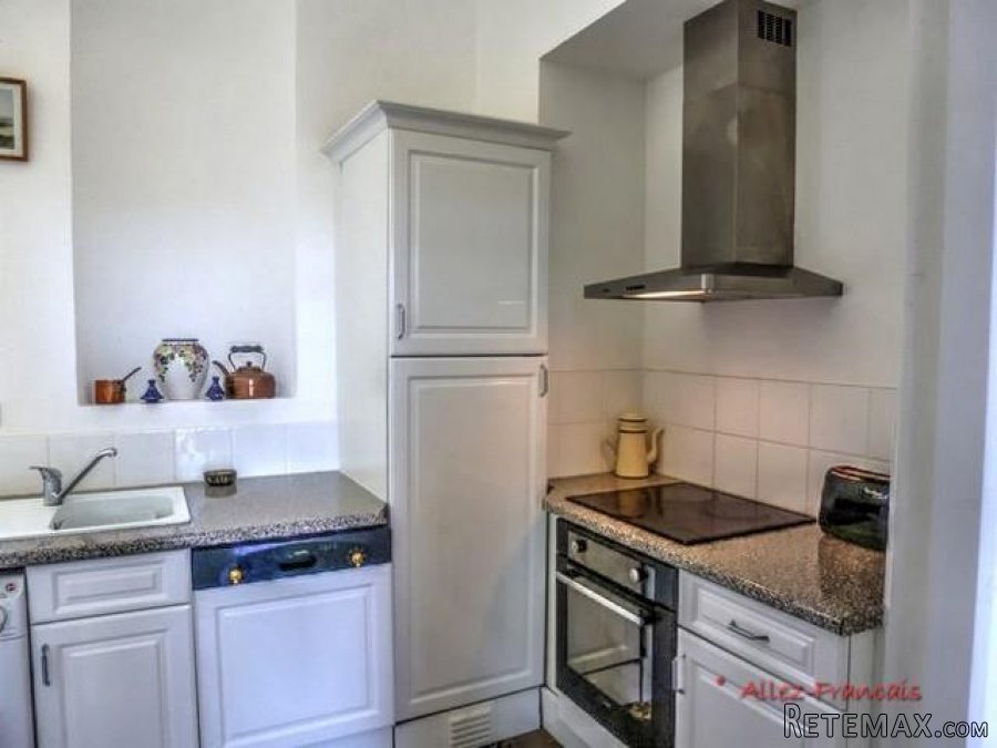 Near Martel (46) - Impressive 3 bedroom ground floor apartment.. - 9