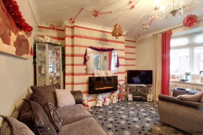 3 bedroom, Semi-detached House house.. - 2