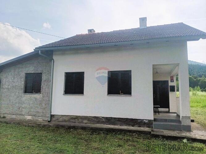 Saborsko , Lička Jesenica - Kuća sa okućnicom - 2