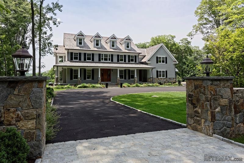 6 bedroom House For Sale: 37..