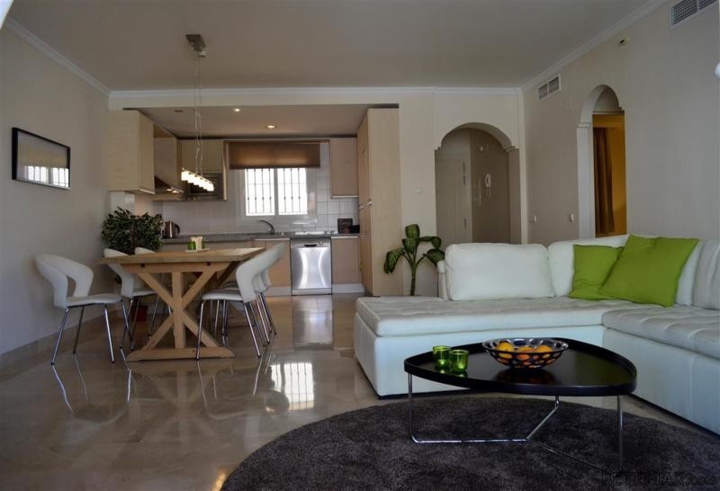 2 bedroom Apartment - 2