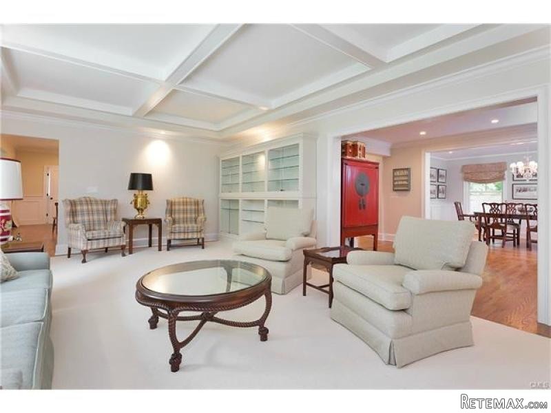 5 bedroom House For Sale: 7 GAULT PARK.. - 2