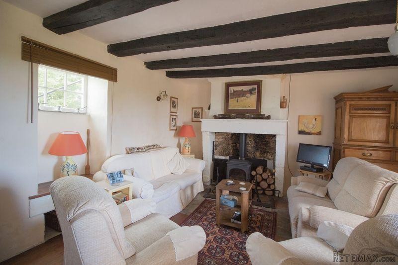 2 Bedroom Farm House For Sale - 2