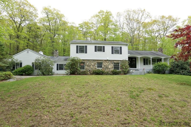 5 bedroom House For Sale: 49 Mountain..
