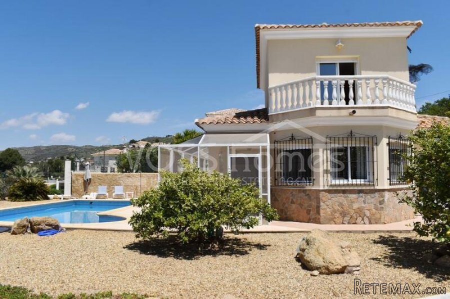 NEW & EXCLUSIVE TO VOSS HOMES - A beautifully presented &.. - 3