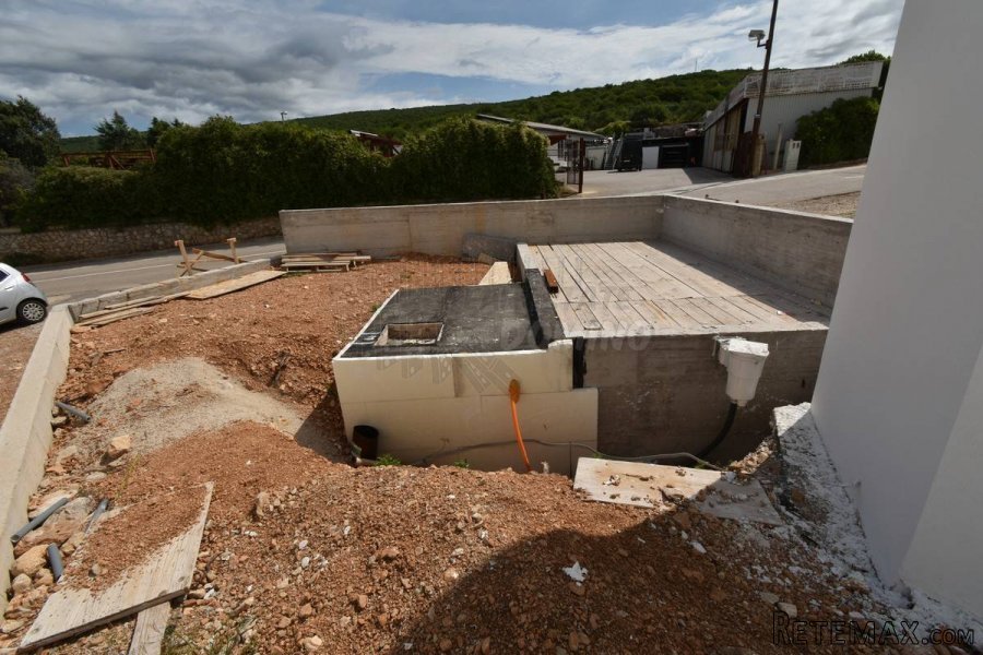 Novogradnja, Punat - apartman s okućnicom i bazenom! - 3