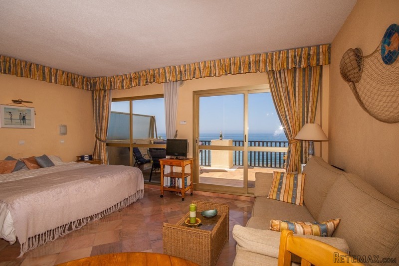 Penthouse Studio - 2