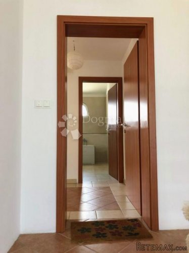 KRK - BAŠKA - VILA S VELIKIM STANOM I DVA APARTMANA - 5