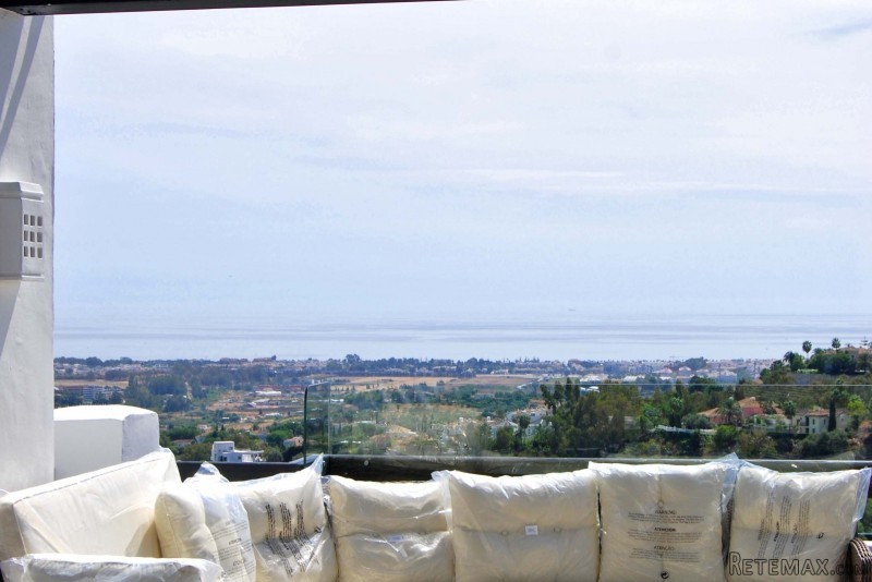 Duplex Penthouse with Panoramic Views