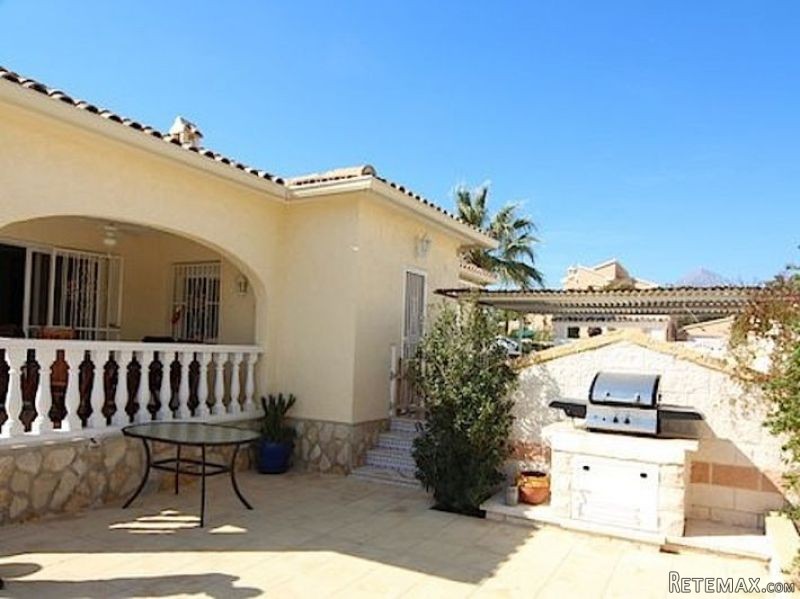 UM2620 - La Nucia - Villa €389,000 - 2