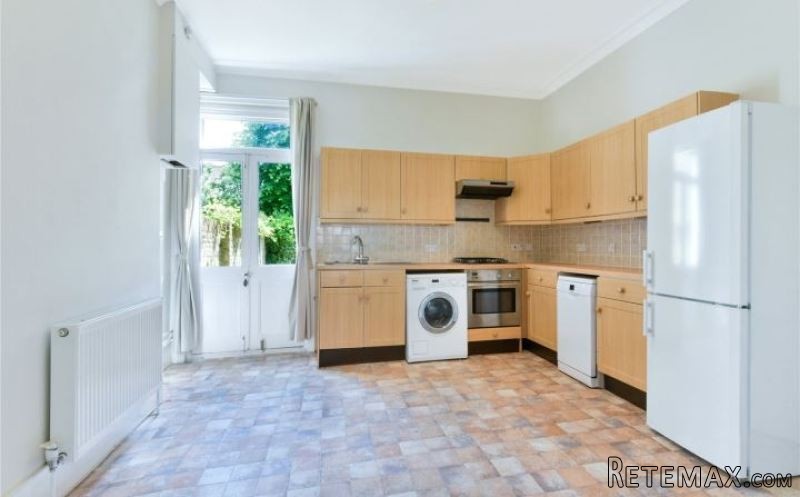 Wakehurst Road - 2