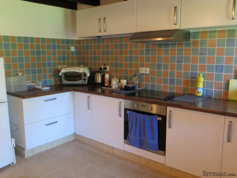Beautifully Renovated 2 Bed House In.. - 2